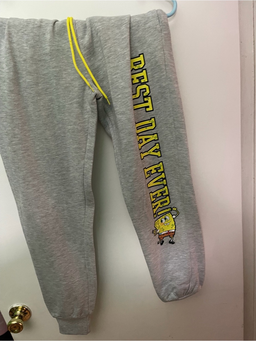 SpongeBob Gray Sweatpants with Yellow Drawstring and Graphic